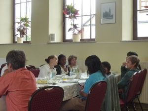 Abendessen in der Kirche Bug 2013