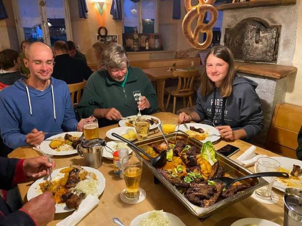 Bayrisches Abendessen in Weltenburg Donau 2021