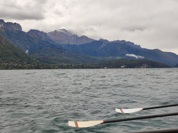 Berge am Lac dAnnecy 2023