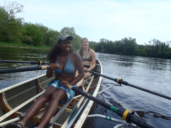 Bikini schoenheiten auf dem Bug 2013