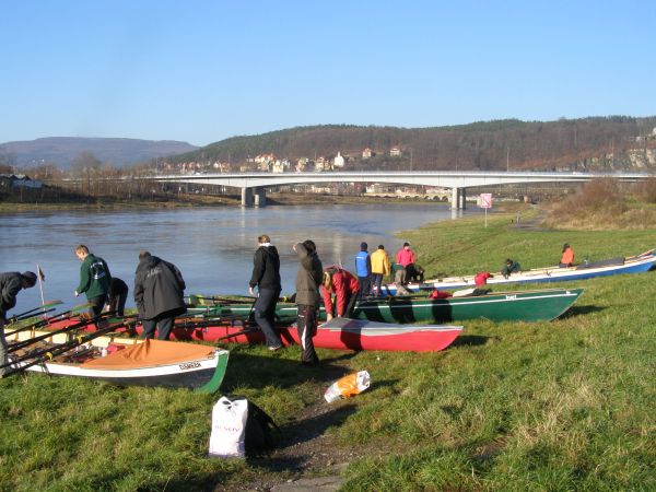 Boote am Ufer Decin07