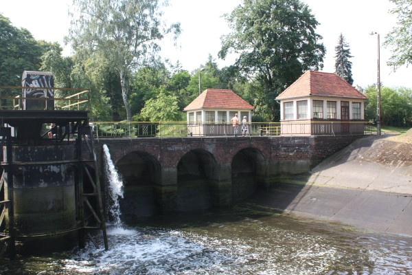 Bromberger Kanal Wassersparbecken P09