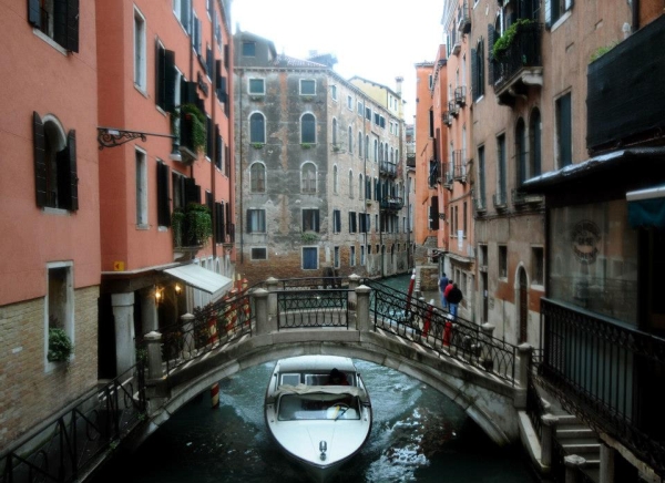 Bruecke Kanal Venedig 2013