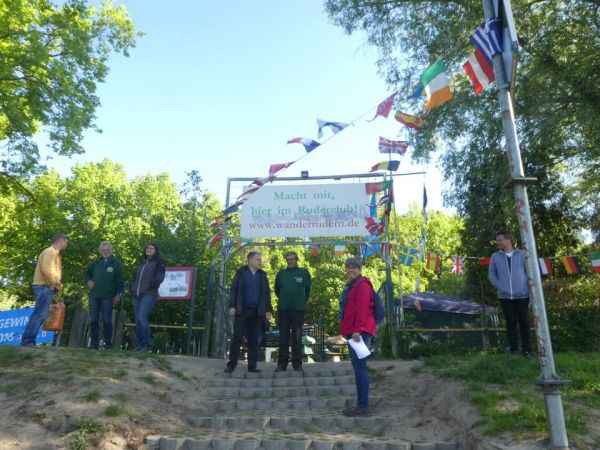 Brgermeister Albers beim Tag der offenen Tr 2019