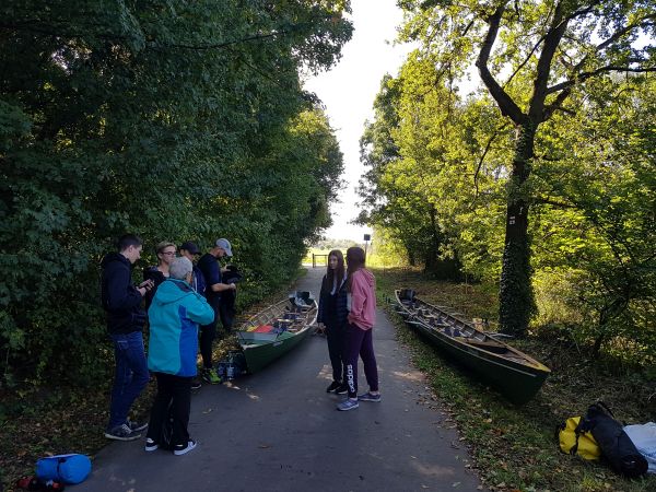 Einsetzen Thionville Schleusenkanal Mosel 2019