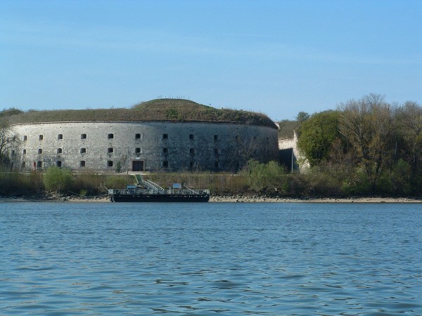 Festung Komarno DWM07
