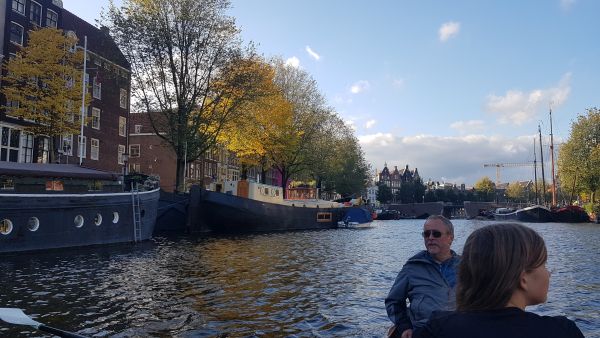 Gracht in Amsterdam 2019