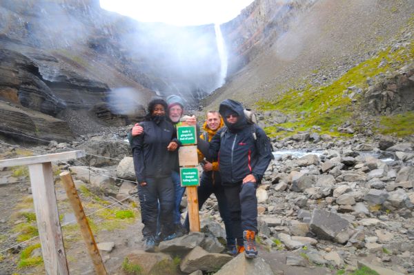 Hengifoss Island es ist windig 2022