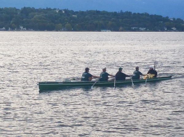 Kleinmachnower Ruderboot auf der Tour du Lac Leman 2023