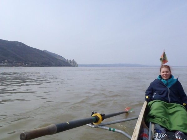 Laura vor Golubac Donau 2013