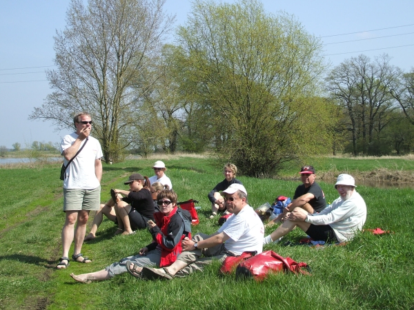 Mittagspause am Ufer O09