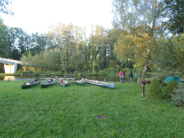 Ruderboote bei kuddels lustiger stube 2014