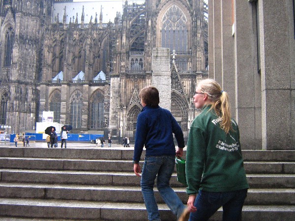 Ruderer am Koelner Dom SMR08