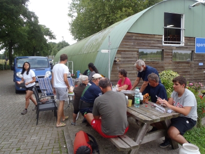 Ruderer beim Abendessen Venlo Ruderclub Blog 2017 Ruderer beim Abendessen Venlo Ruderclub Blog 2017