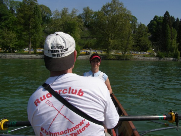 Ruderer vor der Mainau 09