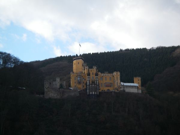 Schloss am Rhein RH08