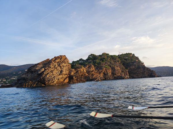 Umrundung von Cap Negre mit dem Ruderboot Mittelmeer 2022