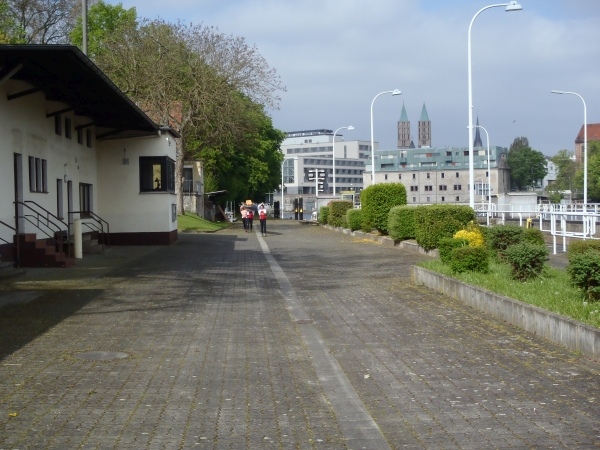 Umtragen Schleuse Kassel 2017