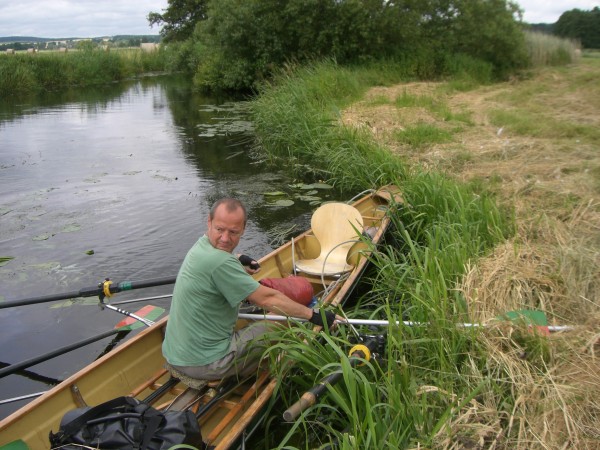 Uwe im Ruderboot Wa09