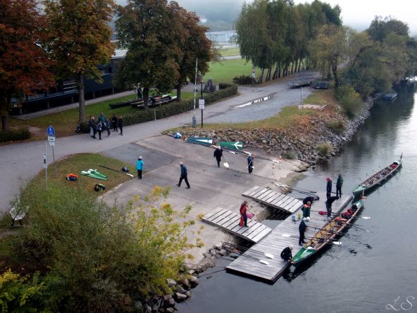 Vilshofen Ruderboote am Steg Donau 2021