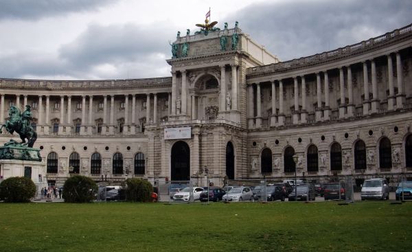 Wien Hofburg Donau 2021