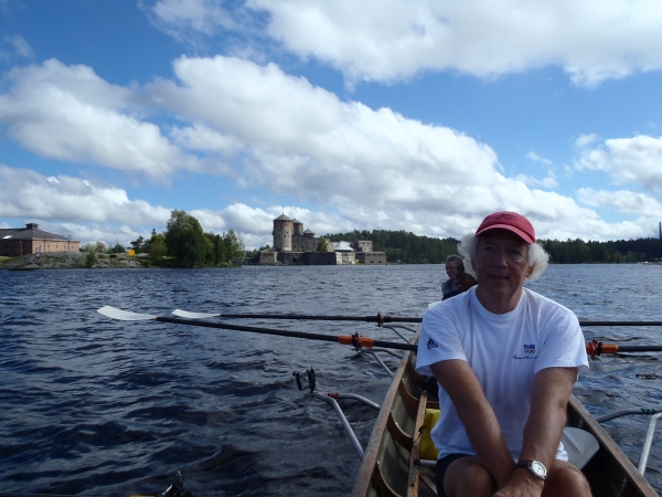 Wolfgang vor Burg Olavlinna Finnland 2016