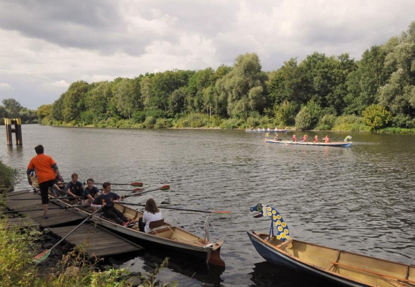 Zieleinlauf Drachenboot-Rudercup 2013