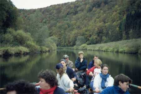 Barke auf der Lahn rudern