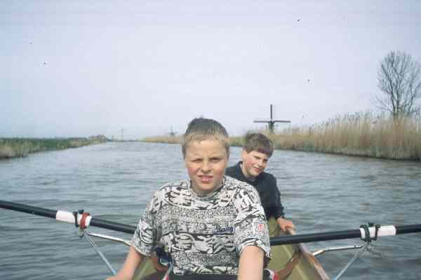 Hollndischer Kanal mit Windmhle Rudereboot