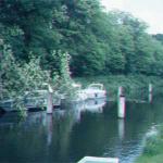 umgestürzter Baum auf Motorboote Schleuse Kummersdorf