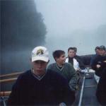 barke im nebel auf dem Neckar