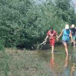 Am Elbestrand Ruderer