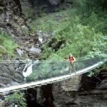 Indian Jones Brücke Norwegen Ruderer