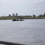 Joerg rudert Paula und Stefan umher 20