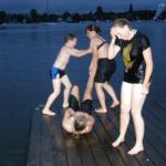 Dresdenia Stege badende Ruderer J08