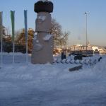 Schneeberge vor dem Kon Tiki Museum Oslo 2009