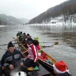 Rudervierer bunkert Gluehwein DC10