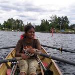 Ruderboot vor Kanaleinfahrt S10