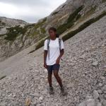 Nirina im Geroellfeld Loipold 11