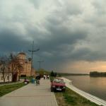 Apatin das Gewitter zieht auf Donau 2012