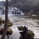 elegantes klettern vor dem wasserfall kroatien 2014