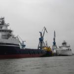 Braila grosse Schiffe am Kai 2014