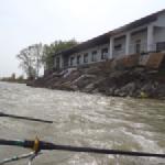 baufaelliges Hotel am Donauufer 2014