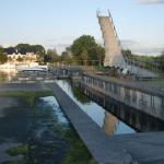 das passiert wenn man unbedingt eine Bruecke fuer seine Marina braucht Irland 2019