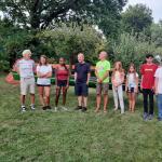 Olaf Scholz mit Ruderern vom Ruderclub KST