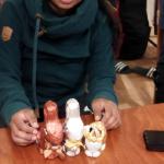 Fahrtenleiterin mit ihren Osterhasen Elbe 2023