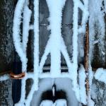 Schnee auf den Streben im Ruderboot Elbe 2023