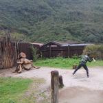 Timo beim Axtwerfen 2024