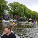 Viele Boot direkt beim Start